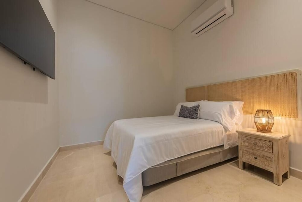 Casa Luxor by SOHO