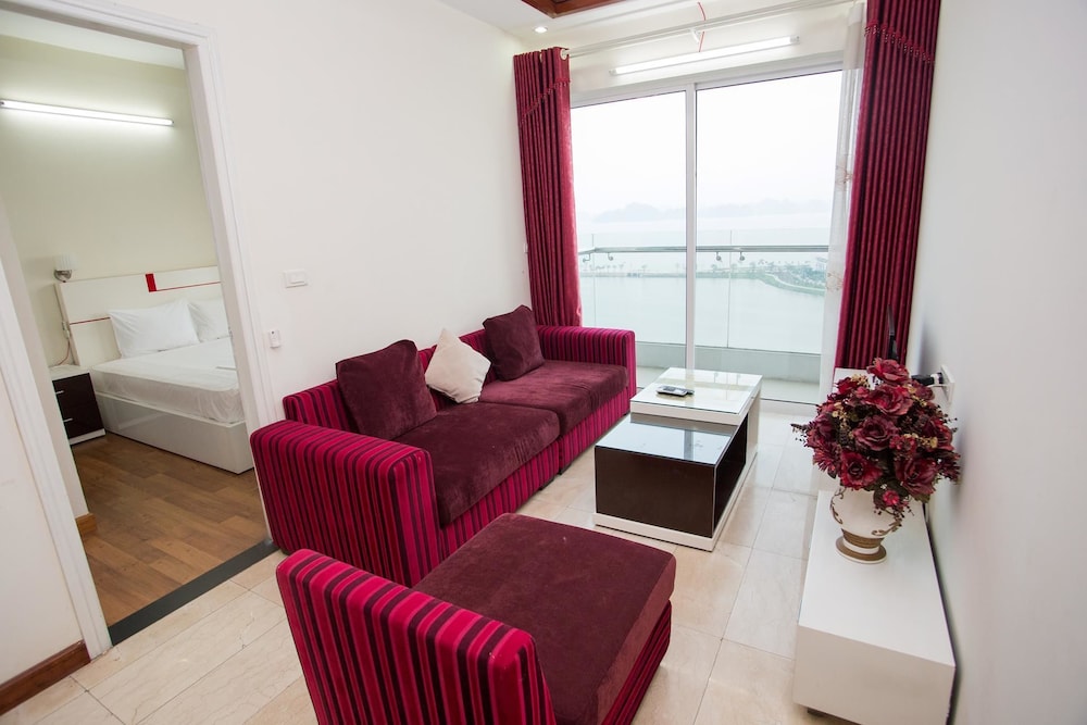 Housing Halong
