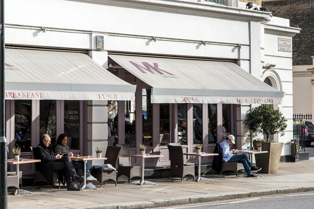Cromwell Road II by Onefinestay