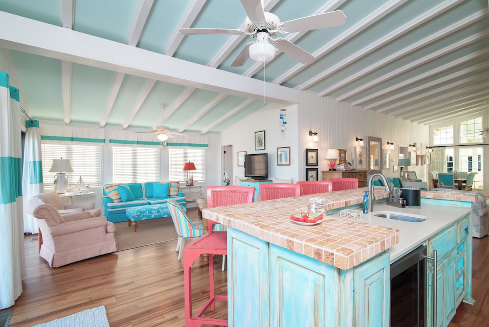 Lachicotte Vacation Rentals