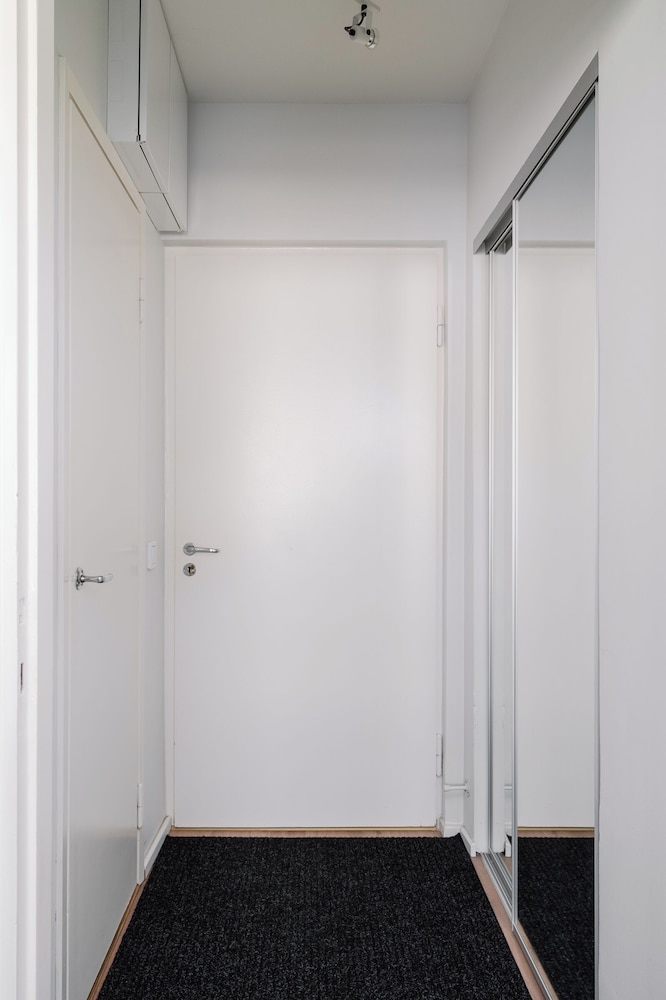 Modern Studio Apartment in Lönnrotinkatu