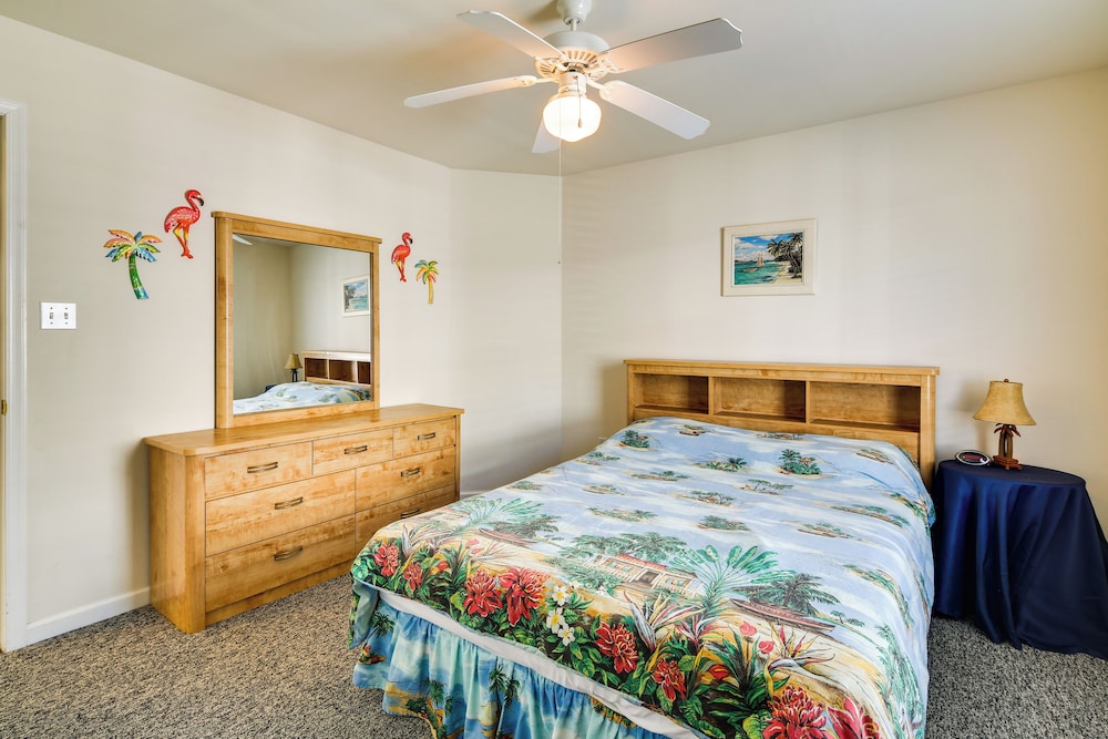 Half-mi to Wildwood Boardwalk: Family-friendly Apt