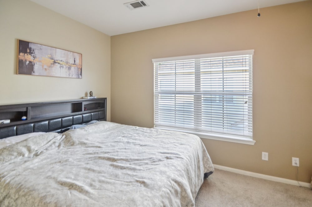 Stylish Houston Heights House 3 Bedroom Townhouse