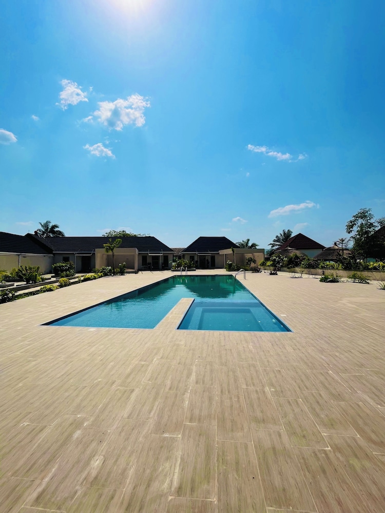 Platinum Blue Island Resort