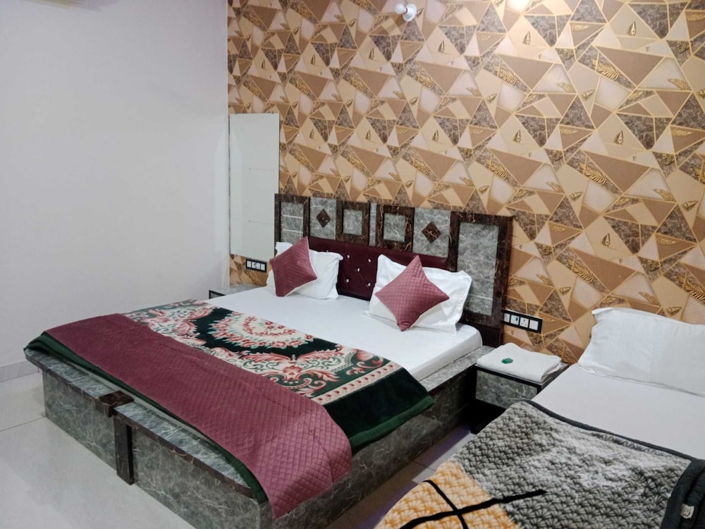 Hotel Radhe Krishna