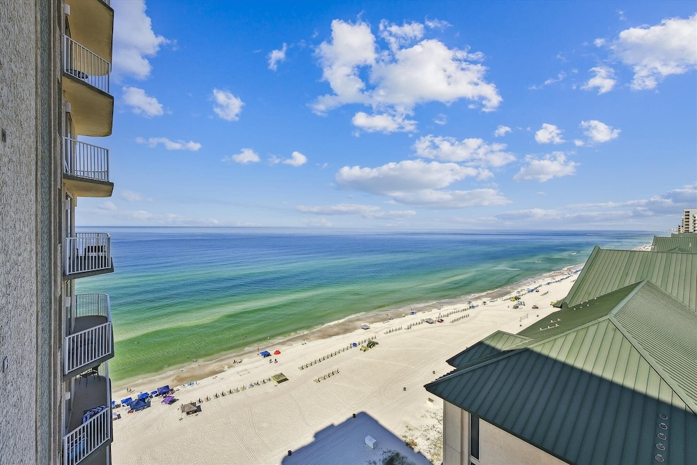 Shores Of Panama 1708 - 1bd + Bunks, Sleeps 6. Super Clean! Free Fun! 1 Bedroom Condo by RedAwning view 4