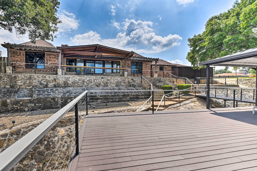 Luxury Granbury Home w/ Private Boat Dock!
