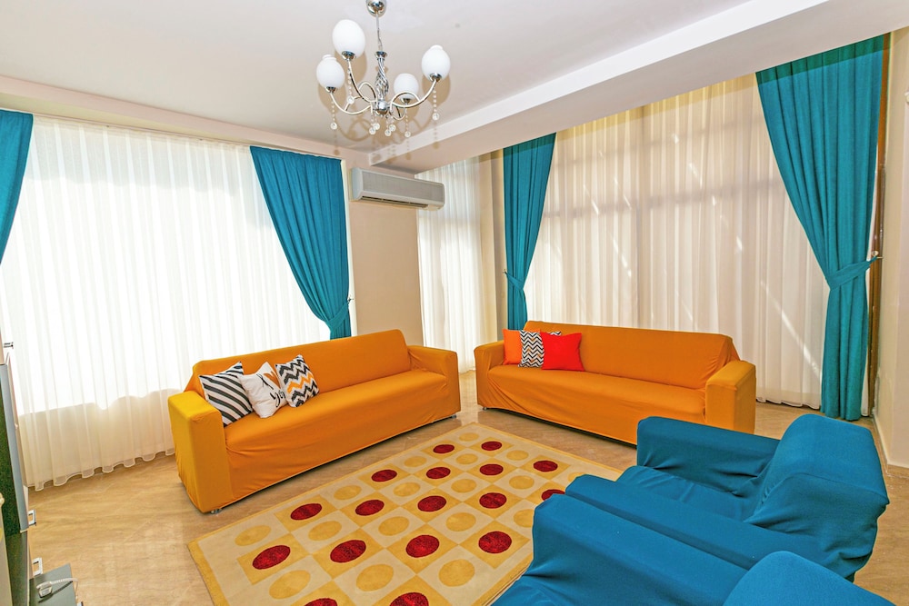 Paradise Town Villa Daisy view 2