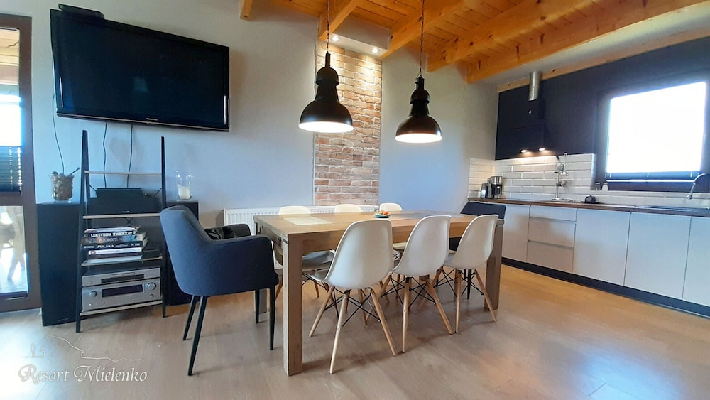 Holiday Home With Garden, Sauna, Jacuzzi