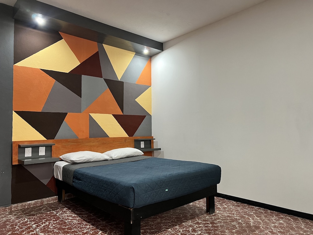 Casa Aura - Property Image 2
