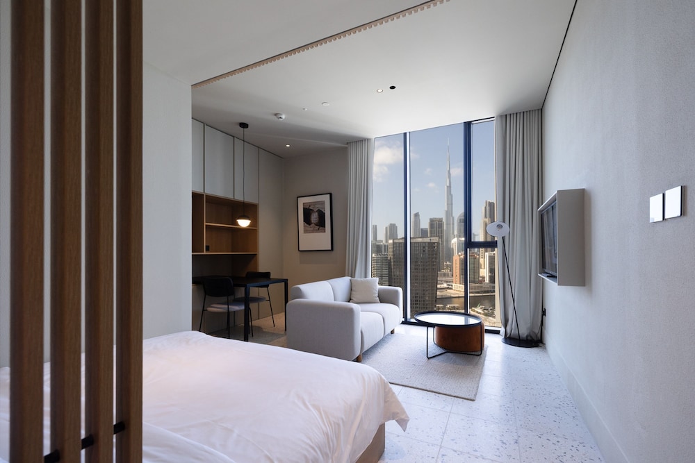 Modern Studio at Upside Living With Burj Views - Business Travelers