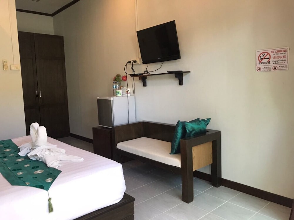 NT House Koh Lipe Resort