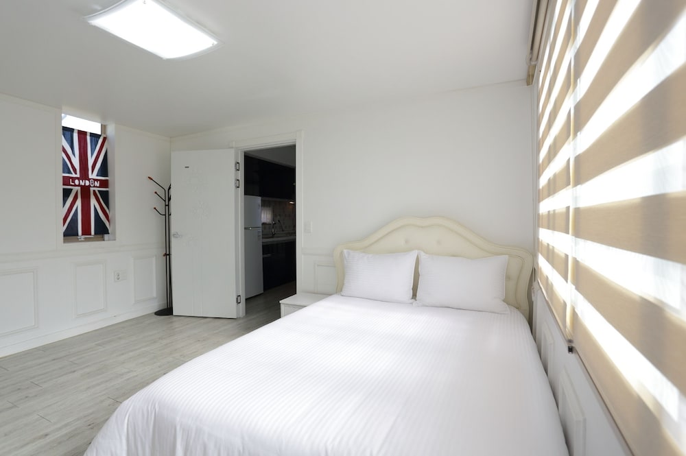 Healing View Pension