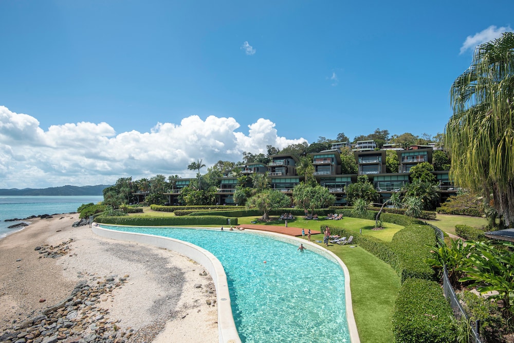 6 Yacht Club Oceanfront House On Marina Deluxe 4 Bedroom With 2 Golf Buggies