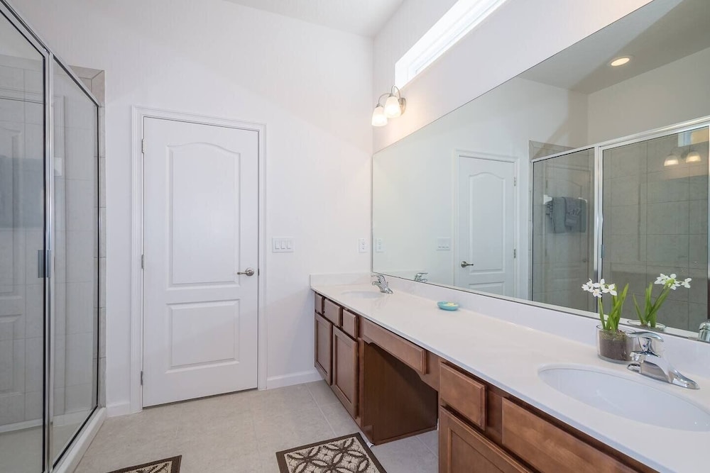 12br Resort Villa With Pool & Spa Near Disney 12 Bedroom Home