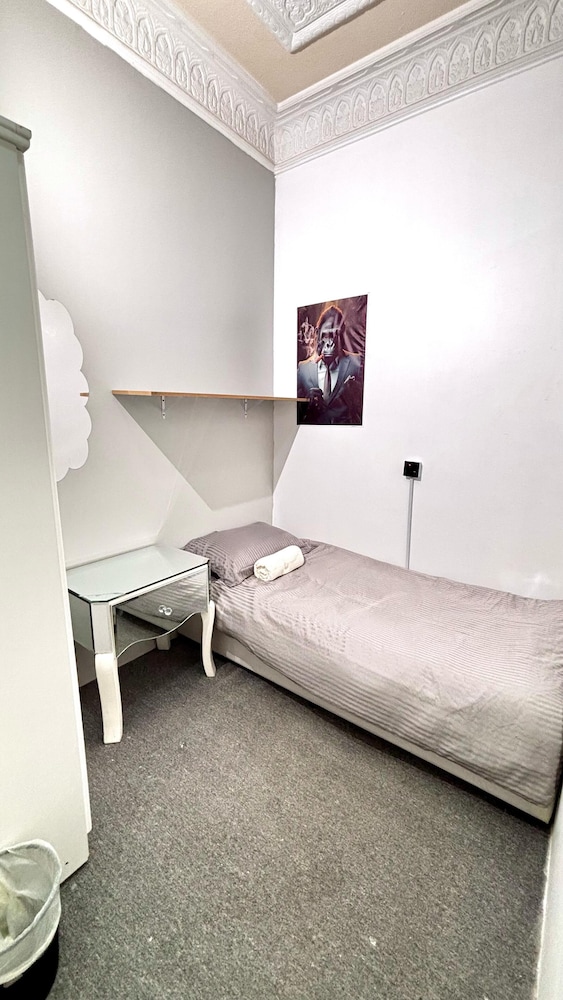 Su Casa Hostel