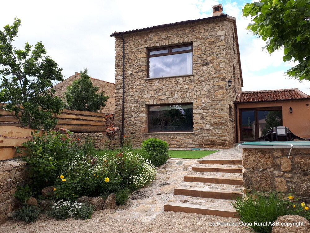 La Pedraza Casa Rural view 2