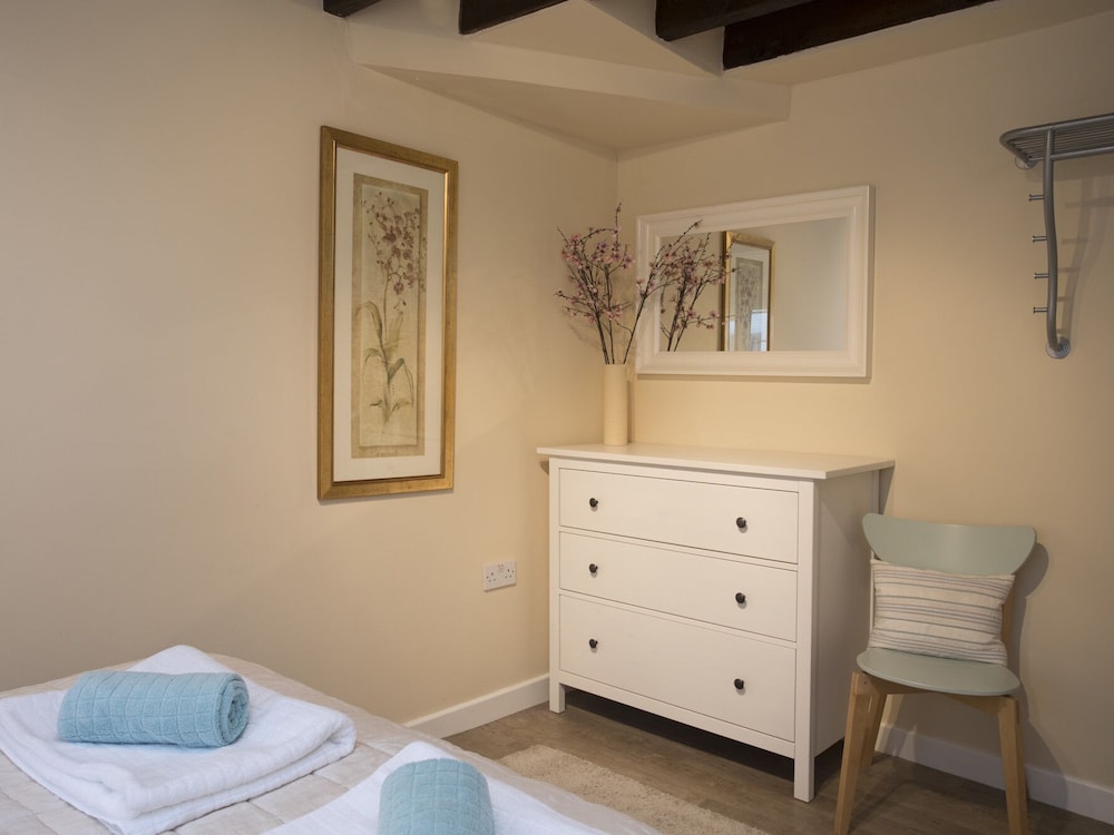 The Coach House - Beaumaris view 2