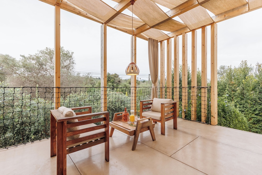 Laranjal Farm House