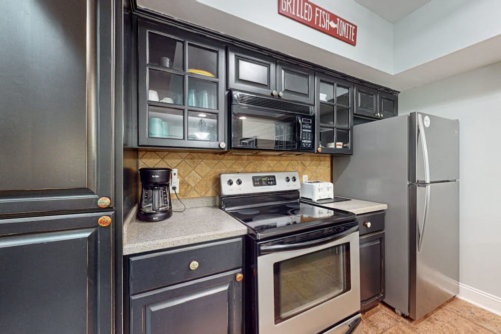 Mariner Lakes Condos