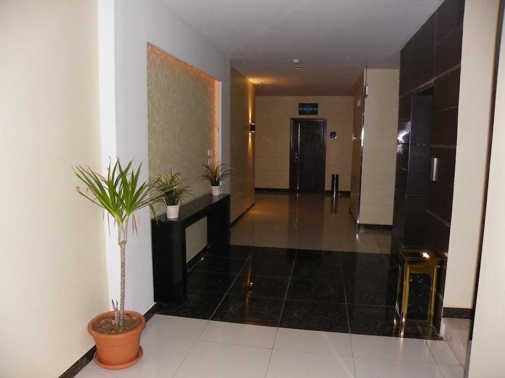 Marahel Al Sulay Apartment
