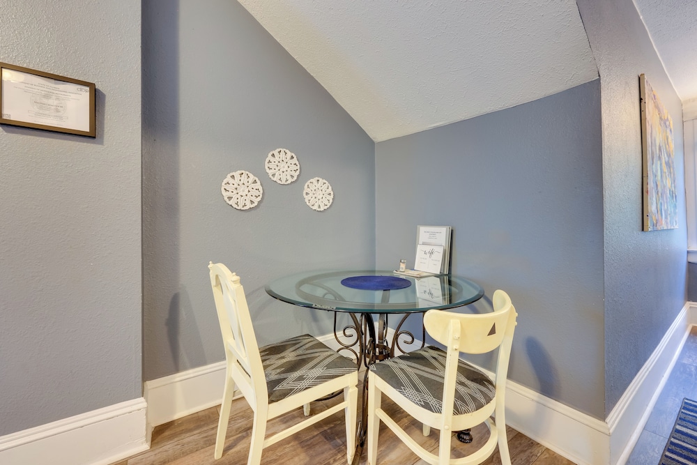 Historic Jacksonville Retreat ~ 2 Mi to Downtown!