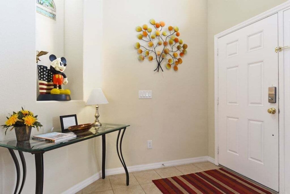 Veranda Palms 4br Villa: Pool, Spa & Game Room 4 Bedroom Villa