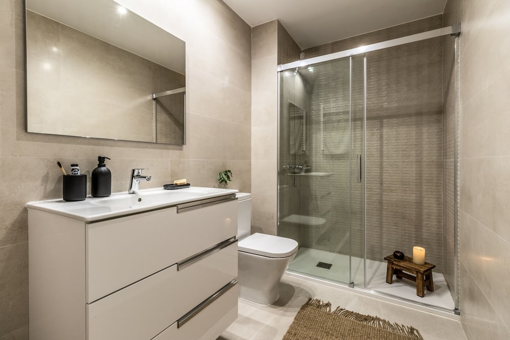 Luque - 3 Bedrooms and Balcony in Lista