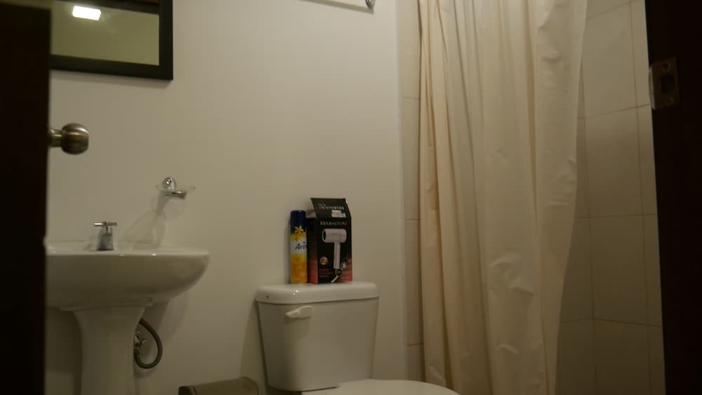 Park View Hostel & Suites