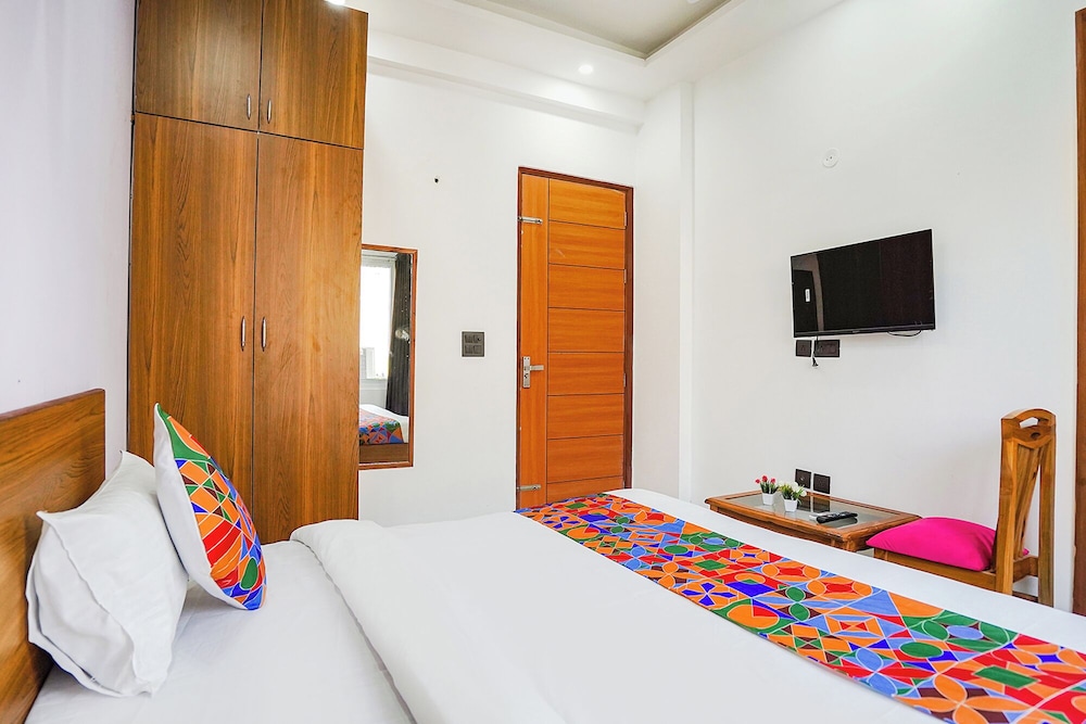 FabHotel Grihum 56