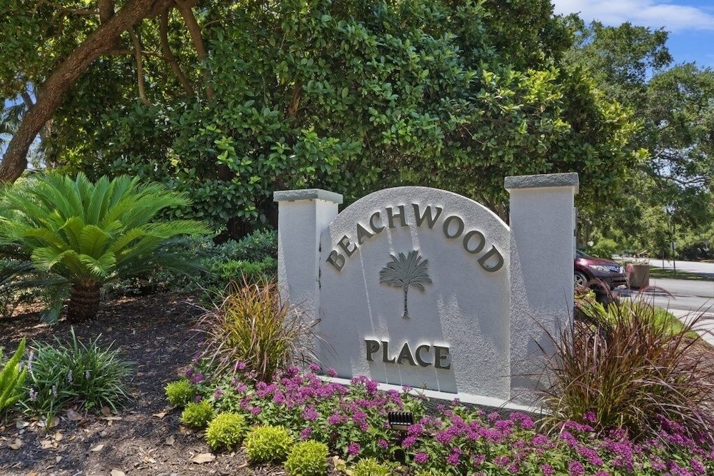 How You Dune? - Beachwood Place 2 Bedroom Condo