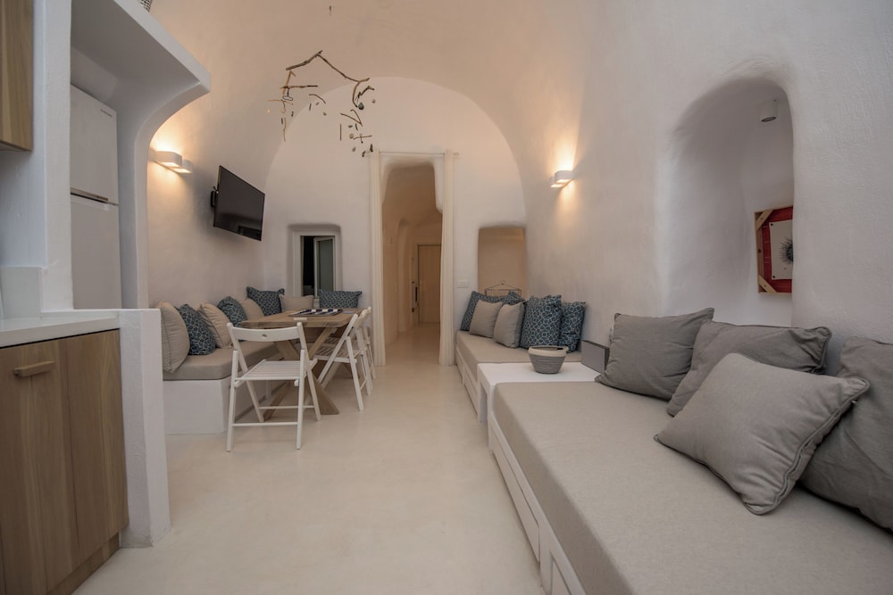 Cave Villa Valente