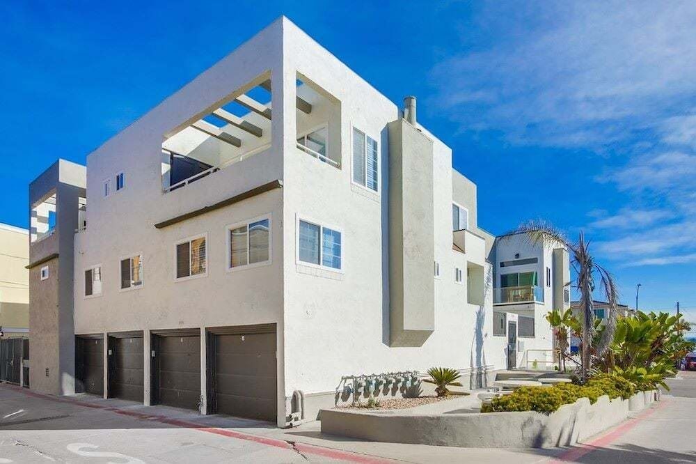 Coastal Escape