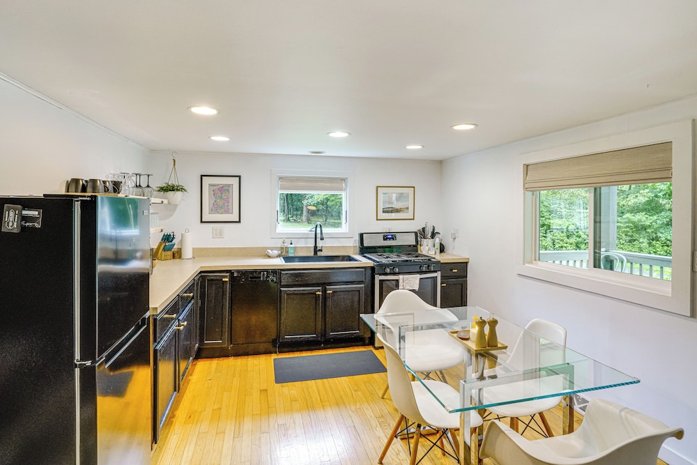 Games & Outdoor Entertainment: Upstate Family Home