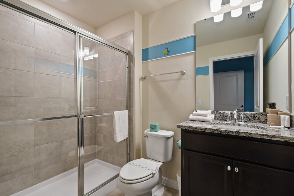 Family Getaway With Themed Rooms & Private Pool