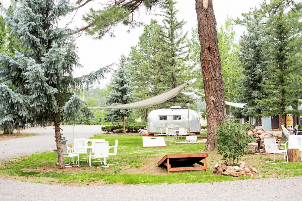 Corduroy Boutique Lodge view 5