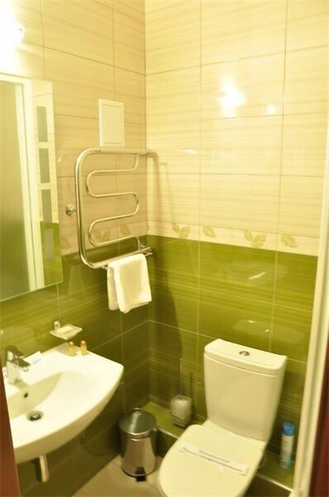 Yug Hotel