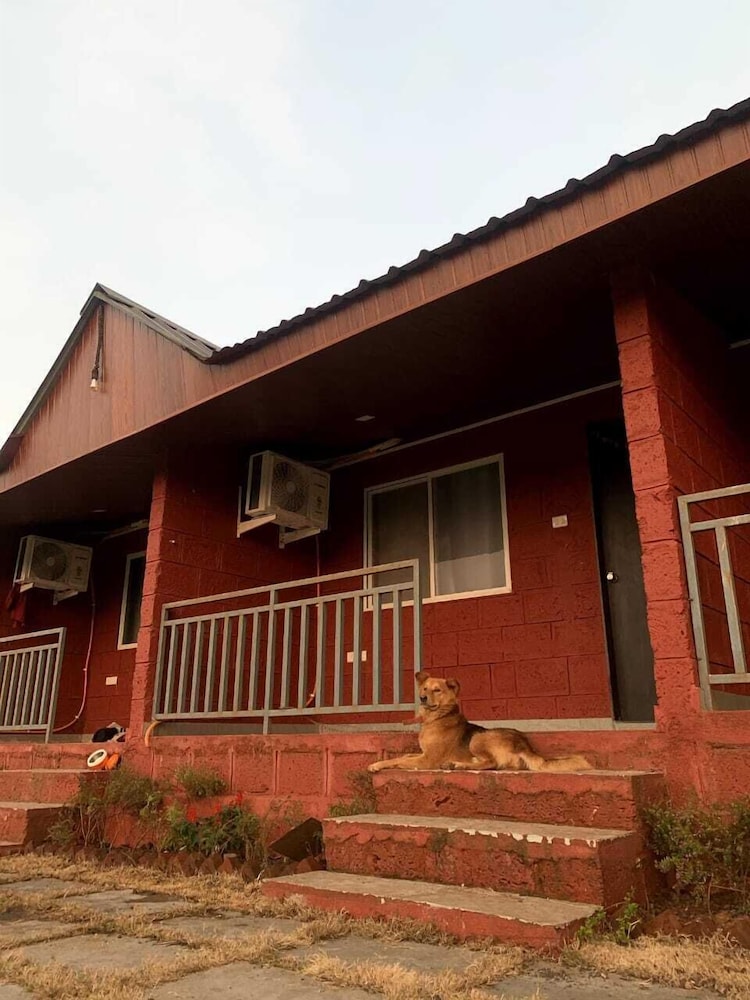 Red Brick Resort