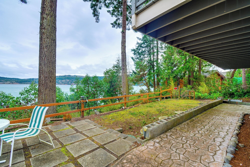 Balcony w/ Bay Views: Family Gem in Port Townsend