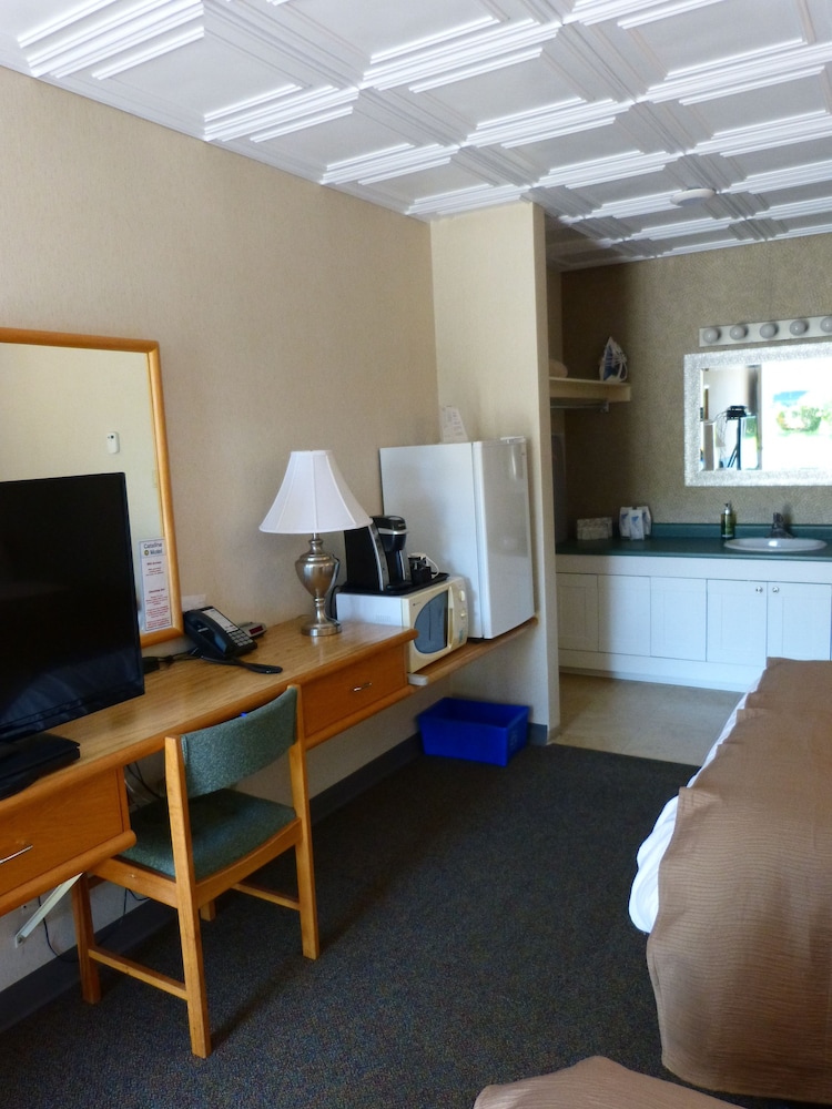Catalina Motel