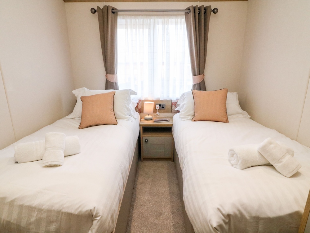 Curlew Lodge