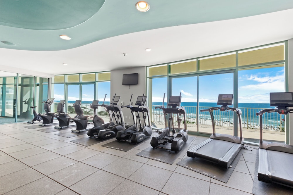 Turquoise Place 1807 D