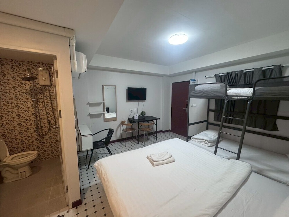 Sukhum Suvarnabhumi Airport Guest House