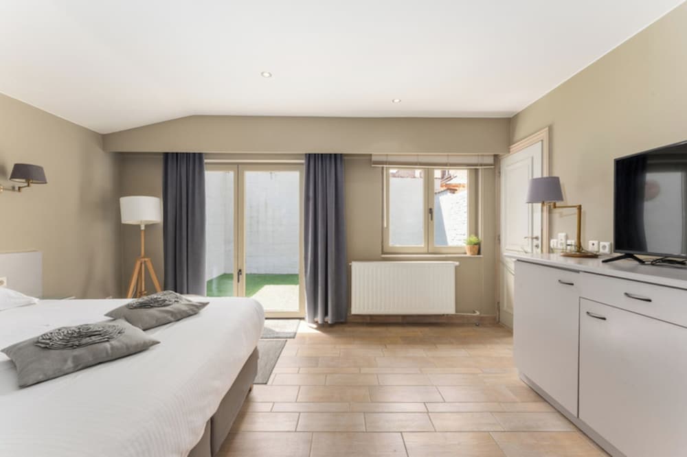 Inn Bruges Suites