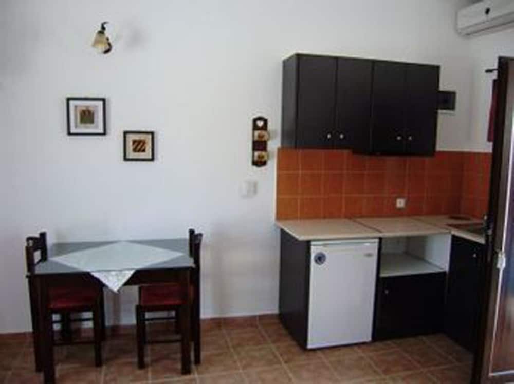 Skiathos Holiday House