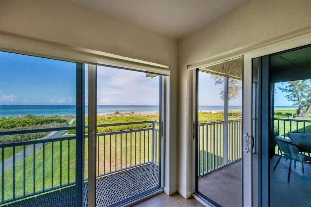 Luxury Beachfront Retreat in Longboat Key