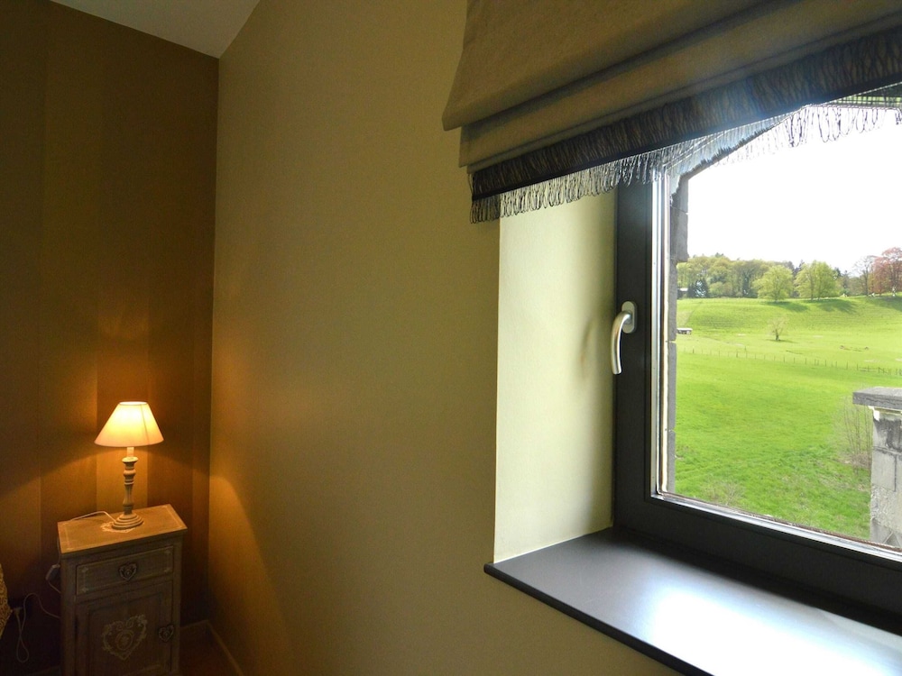 Splendid Holiday Home in Pepinster With Private Garden, BBQ view 4