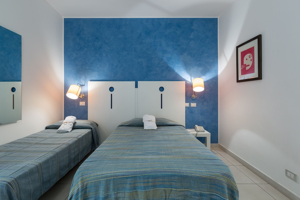 Silver Hotel