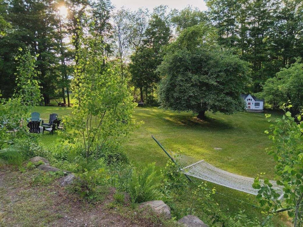 10 Mi To Gore Mountain: Home In Adirondack Park 5 Bedroom Home