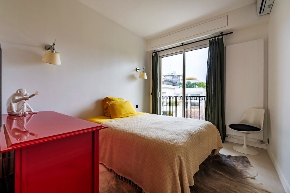 Luxury 4BR Apartment - Bois de Boulogne